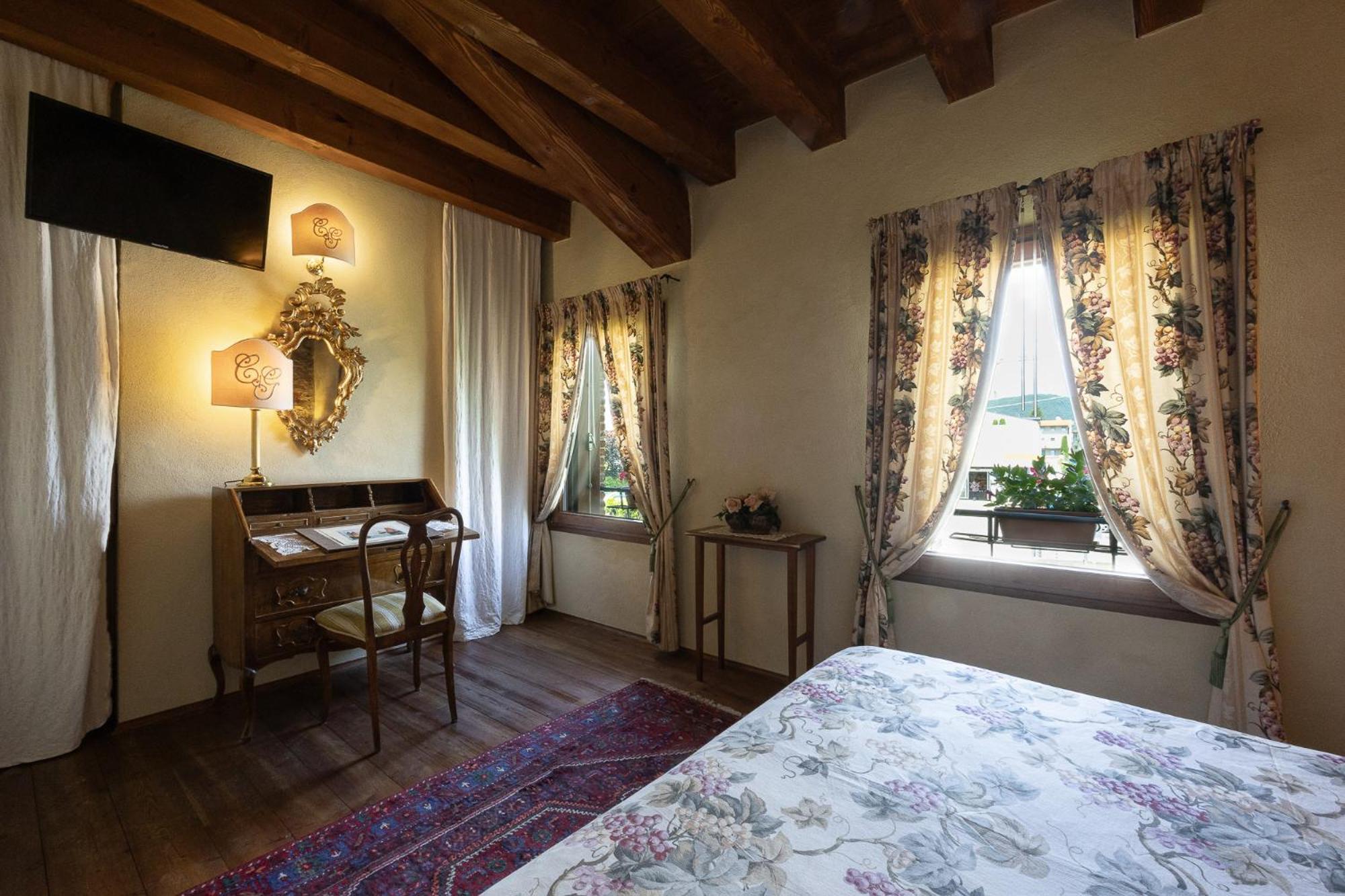 Carre Locanda La Corte Dei Galli מראה חיצוני תמונה